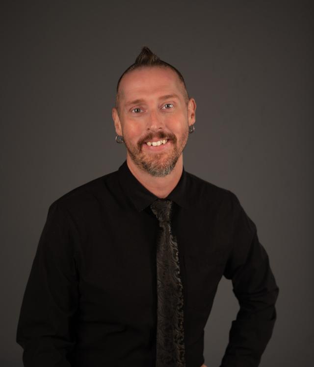 Clinton Hines